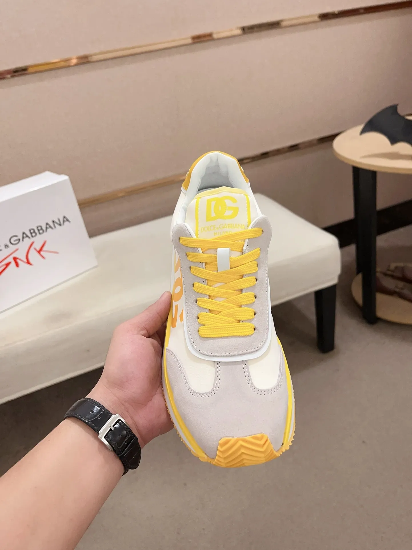 Factory price: 420💰Counter quality, [Proud] DG's latest casual, original quality men's shoes🤠Imported top layer💕Soft sheepskin lining [Proud] In terms of materials and workmanship, it beats all versions on the market💕Highest quality shipments Real photos🎬😇❤Fabrics and imported rubber materials highlight the unique charm of the brand😘The shoelaces are also original custom-made👻Classic lace-up shoes are very comfortable on the feet , code number 38-44 (45.46 can be customized)